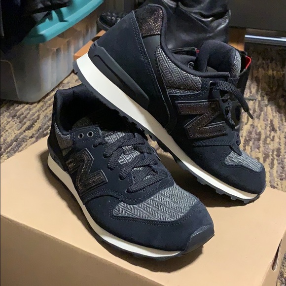 New Balance running shoes size 6 - Picture 1 of 3